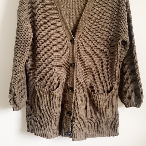 American Eagle Oversized waffle knit Grandpa Slouchy Cardigan Gray Brown XS/S - Picture 7 of 11